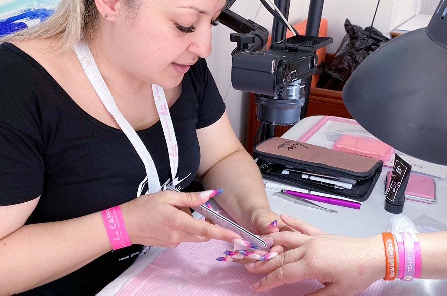 curso-unhas-de-gel-vila-real-01